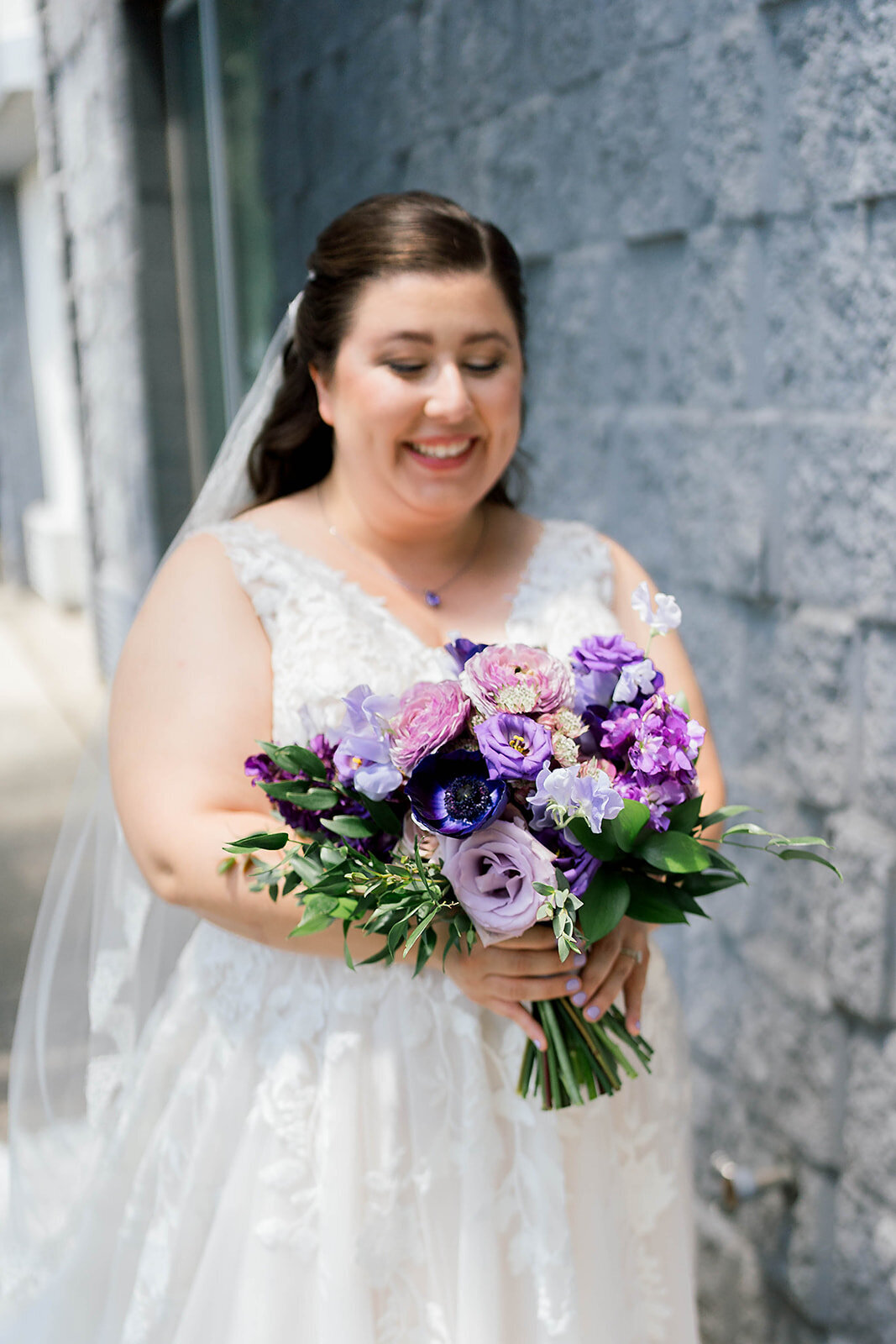 Eliana-Melmed-Photography-Chicago-LosAngeles-Jewish-WeddingPhotography-ElianaSklar-FirstLook-00024