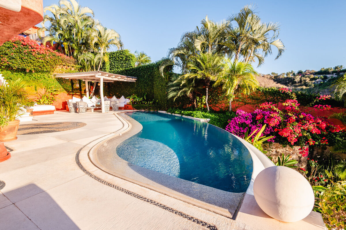 Careyes-Mexico-Properties-Villas-Casita-Carioca-Lounge-Pool-5327