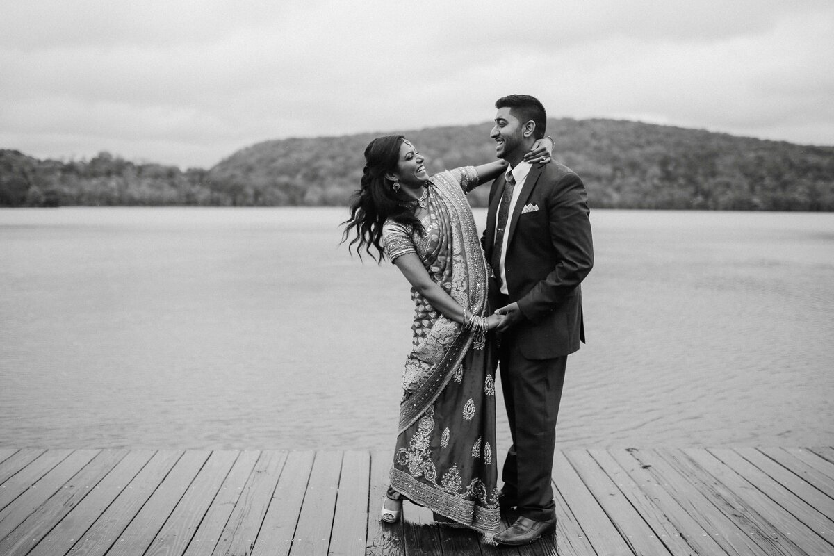 new-york-nyc-engagement-photos-south-indian-couple-7