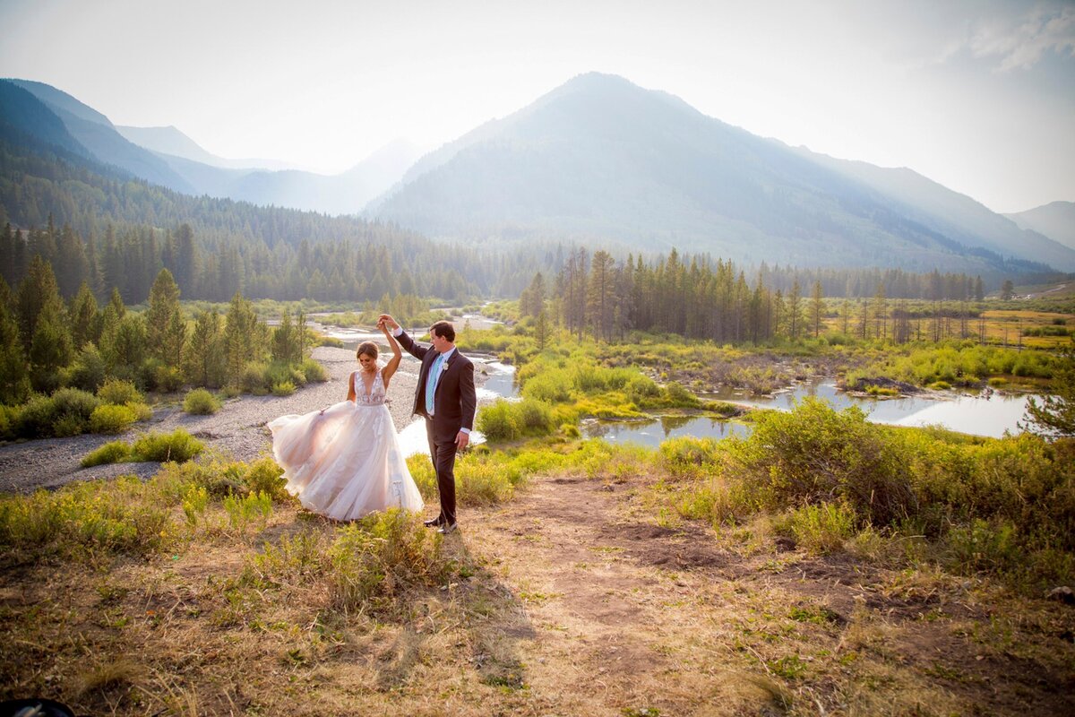 00133_Colorado-Wedding-Photography-Crested-Butte-Wedding-Photographer-6-5
