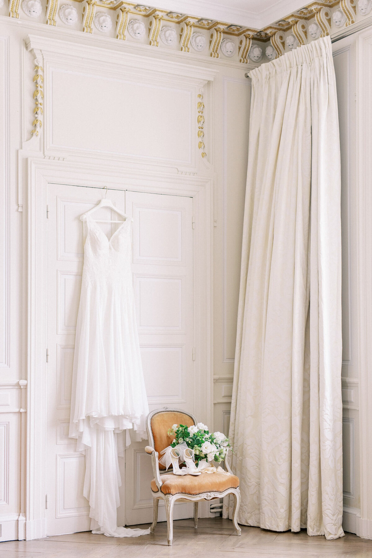 MailysFortunePhotography_PaigelewisMadame Wedding Designluxury-Provence-Wedding-destination - weddings026