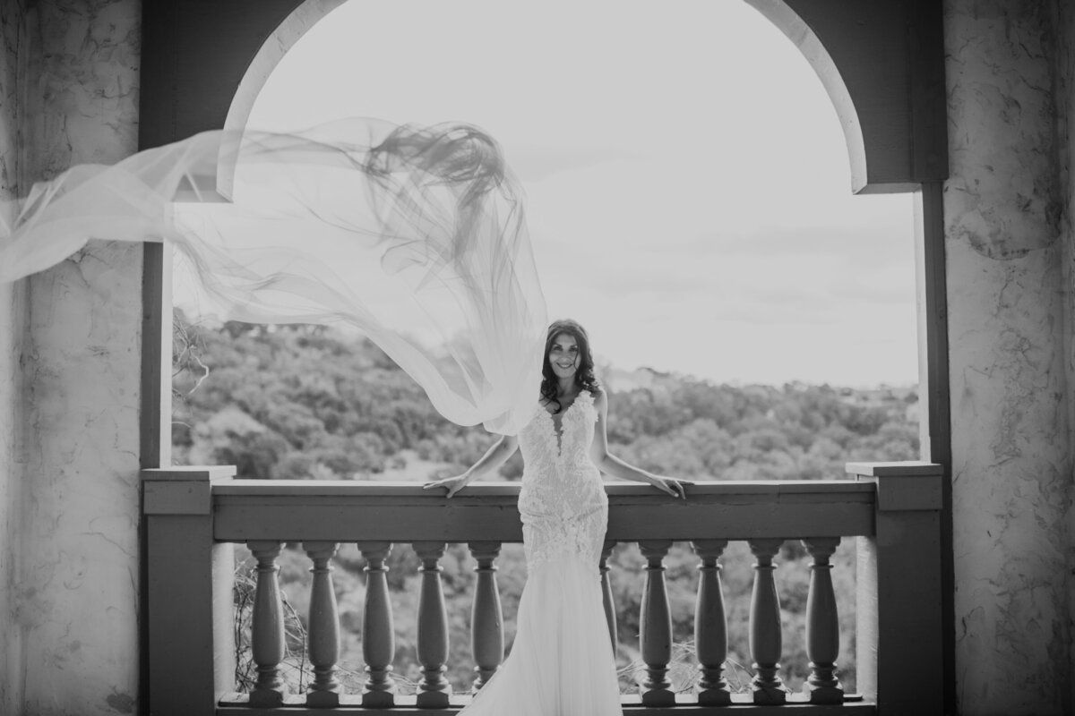 Erika&Addam-WeddingAdventureSession-VillaAntonia-Austin,Texas-AprilMaeCreative-AustinWeddingPhotographer-99