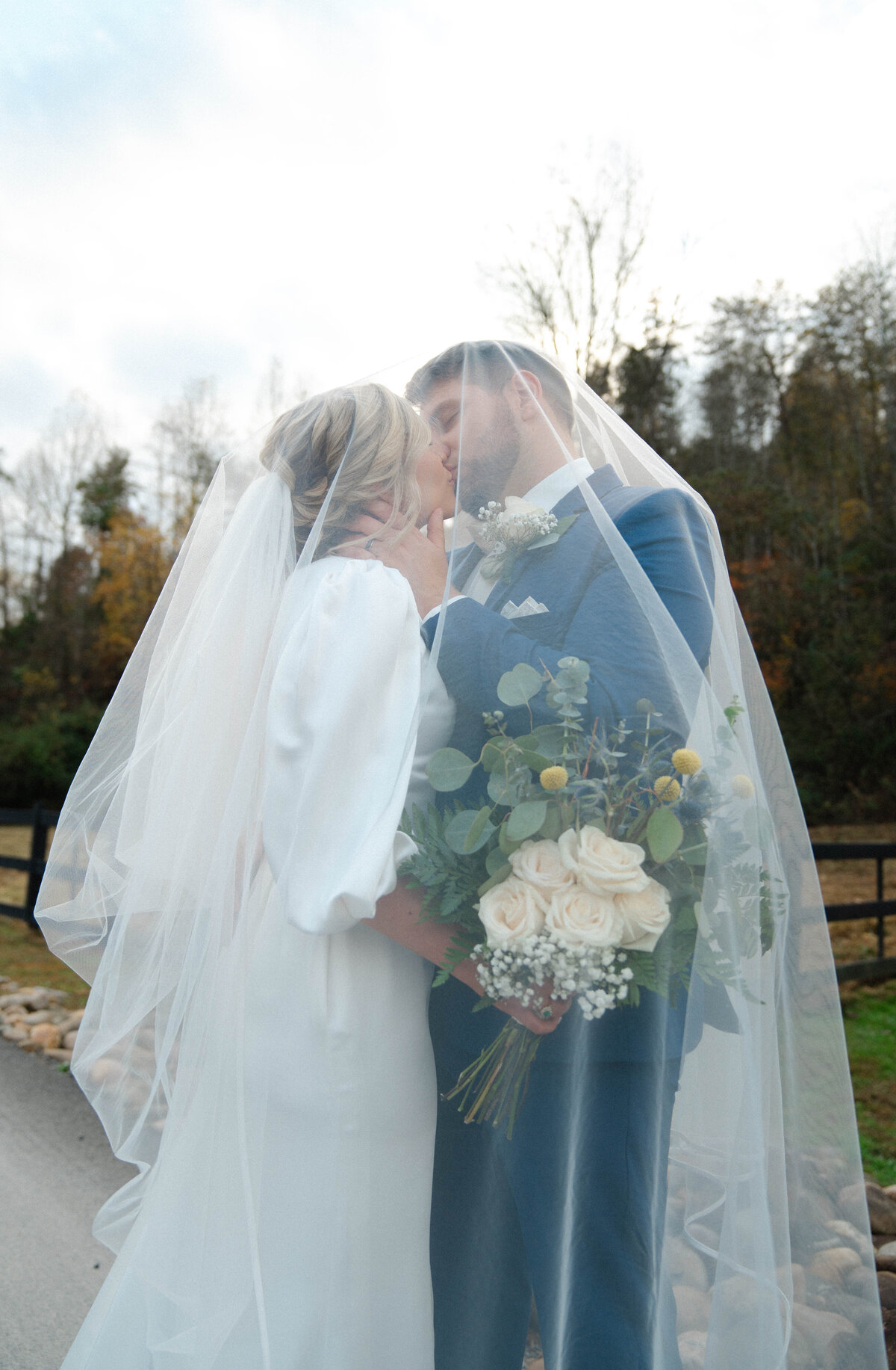 Knoxville Wedding Photographer