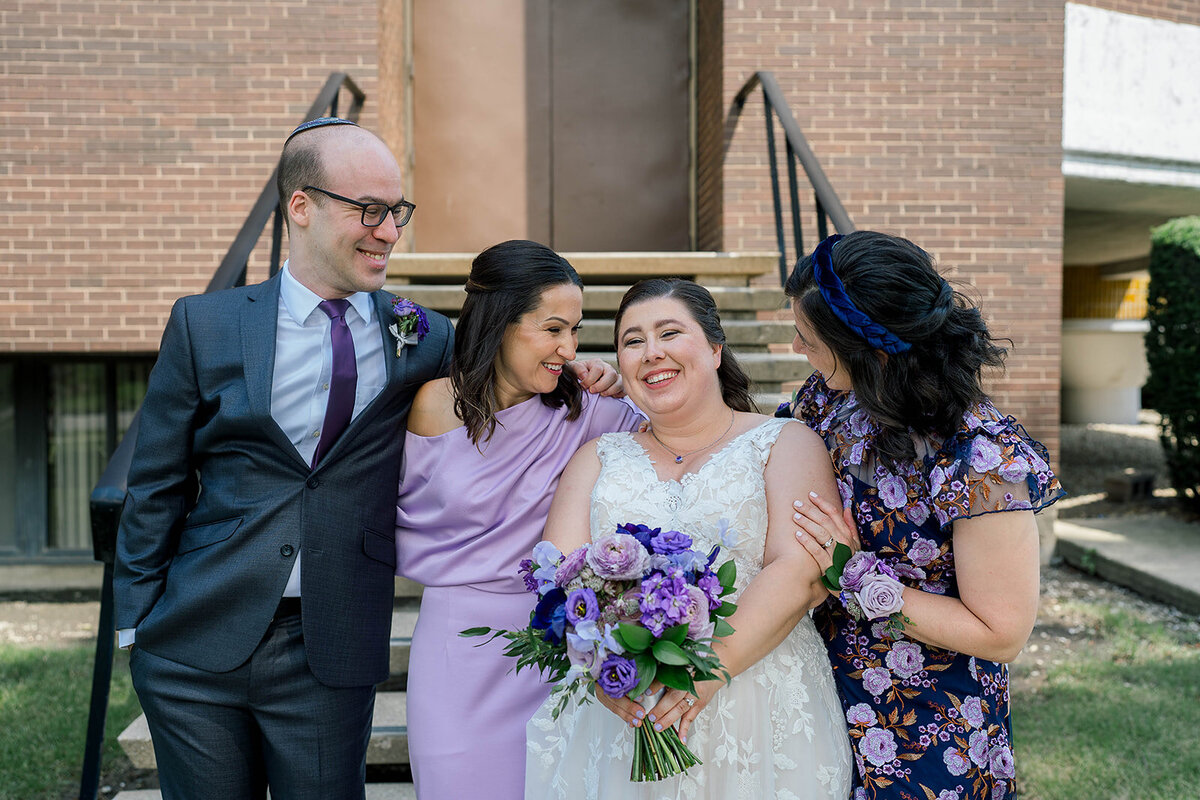 Eliana-Melmed-Photography-Chicago-LosAngeles-Jewish-WeddingPhotography-ElianaSklar-FamilyFormals-00042