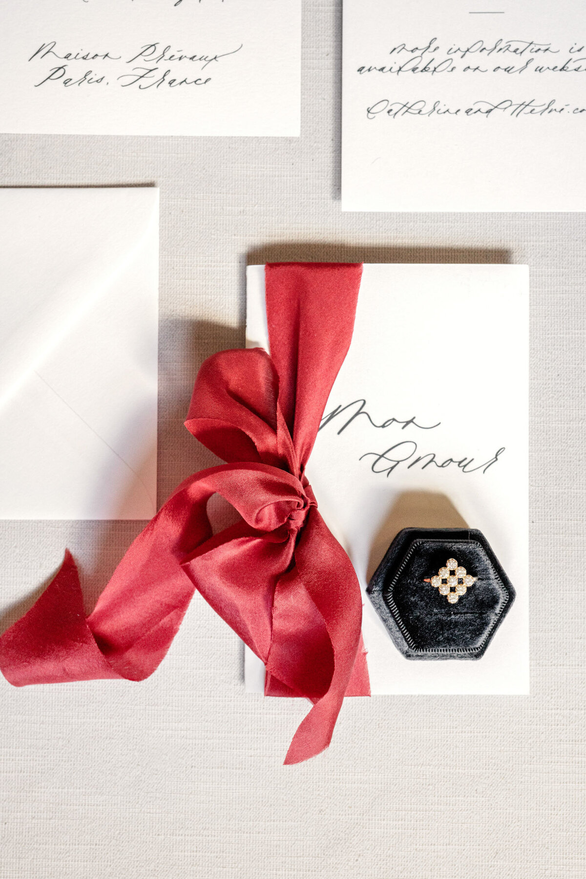 13-High-end-luxury-wedding-stationery-Paris-wedding-black-red-victoria-amrose-photography (5)
