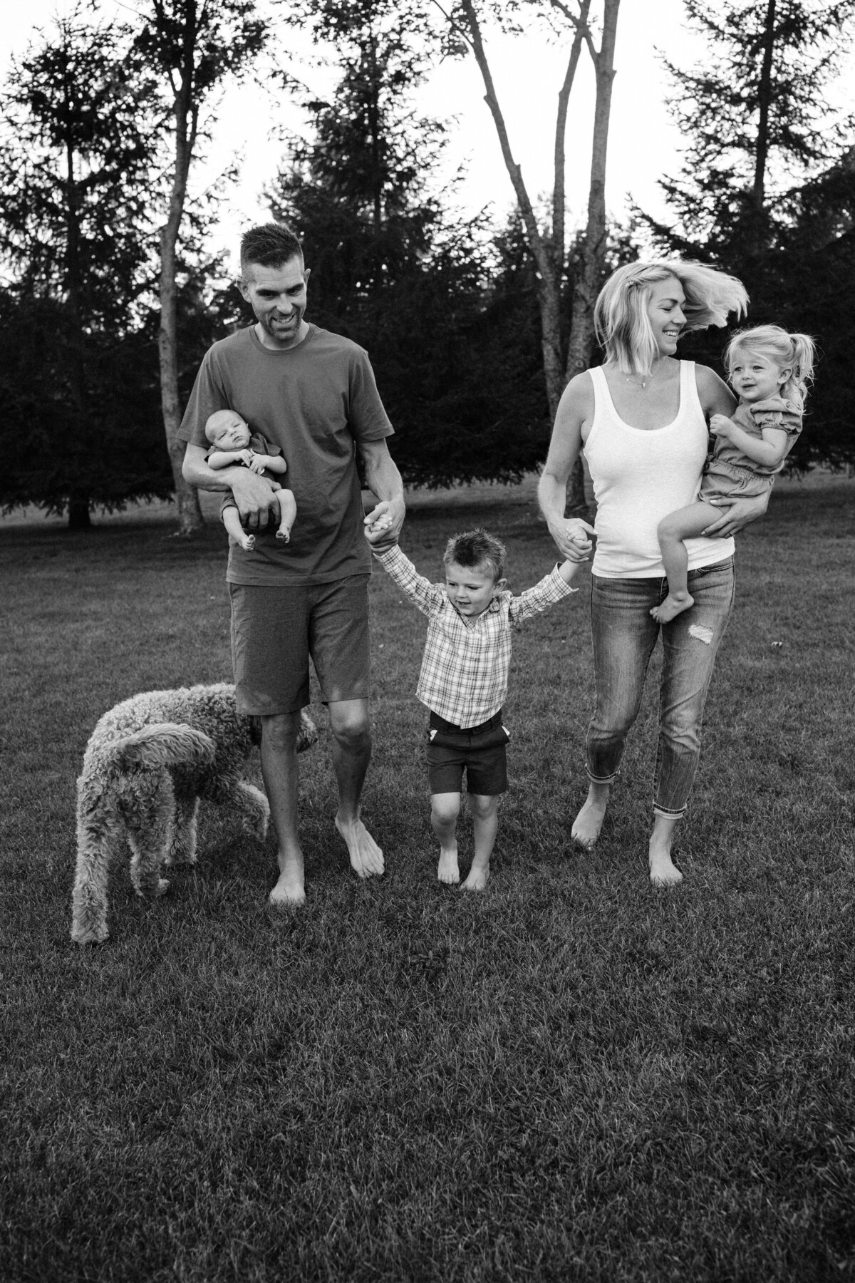 In-Home-Lifestyle-Newborn-Photos-Milwaukee14