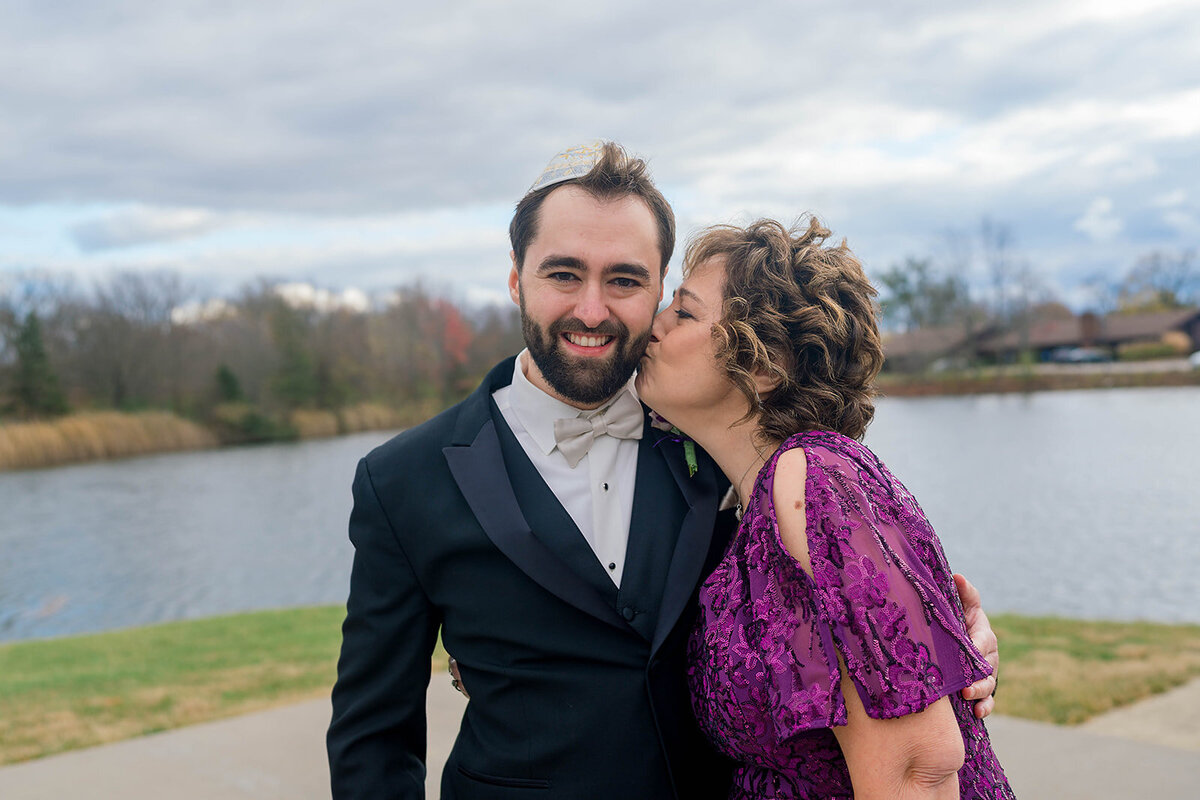 Eliana-Melmed-Photography-Chicago-LosAngeles-Jewish-WeddingPhotography-FamilyFormals-00014