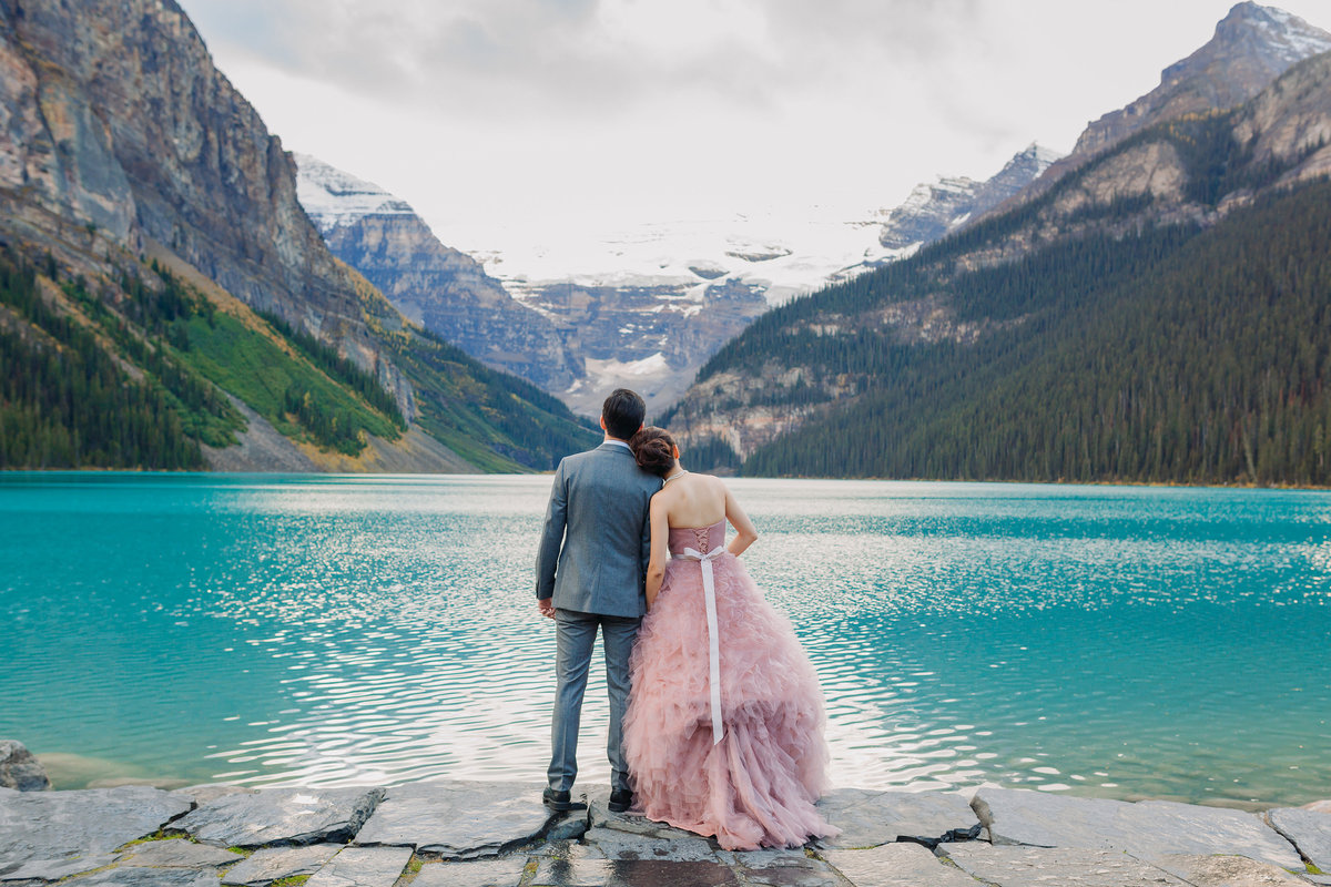 fairmont chateau lake louise intimate mountain wedding blush pink dress