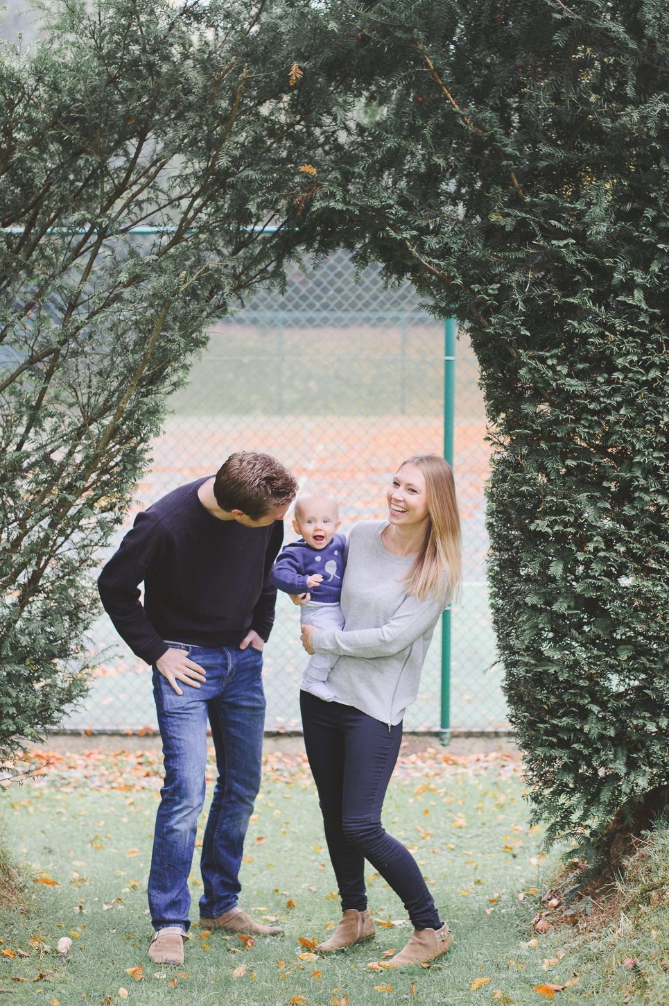Baby and family photography session Sevenoaks -Susan Arnold Photography-1