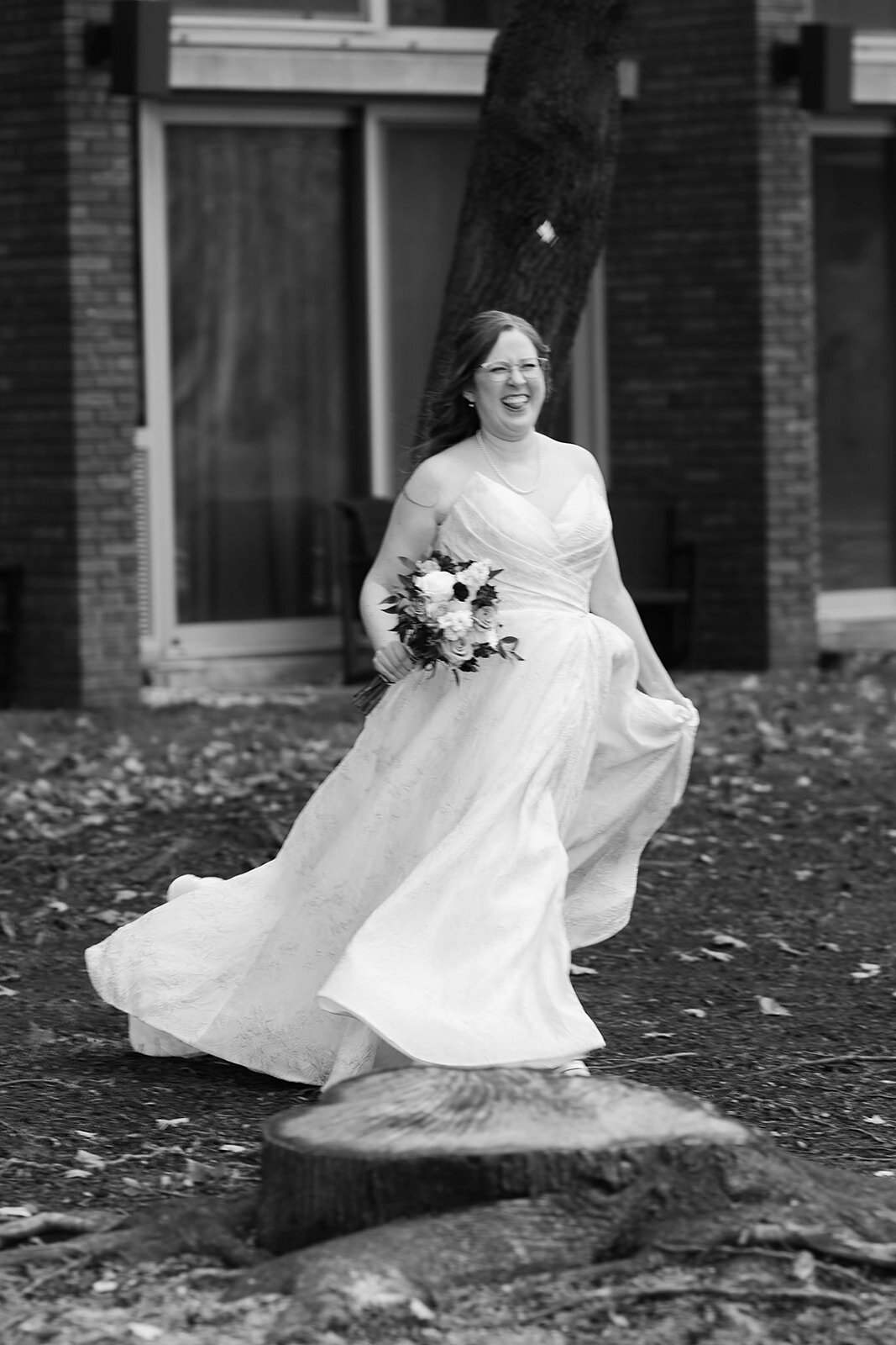 Eliana-Melmed-Photography-Chicago-LosAngeles-Jewish-WeddingPhotography-CouplePortrait-00003
