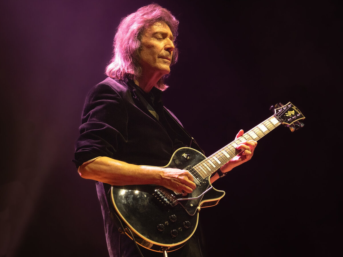 Steve Hackett by Michaela Ix-Portsmouth-03.10 (8) (1)