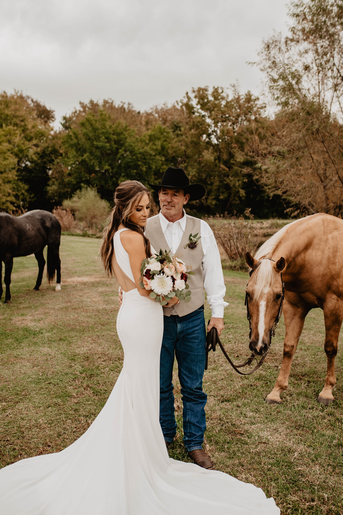 Oklahoma Ranch Wedding Photographer