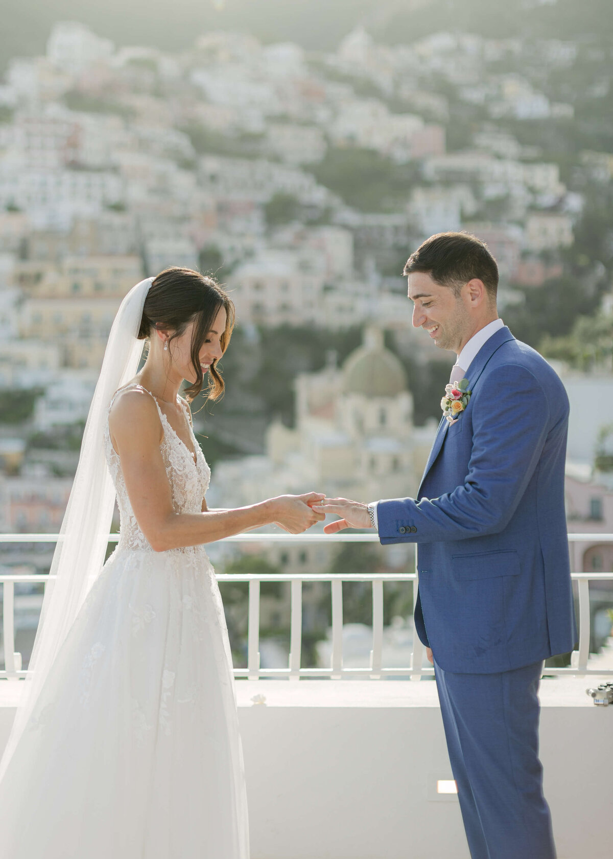 chloe-winstanley-italian-wedding-positano-hotel-marincanto-ceremony-ring