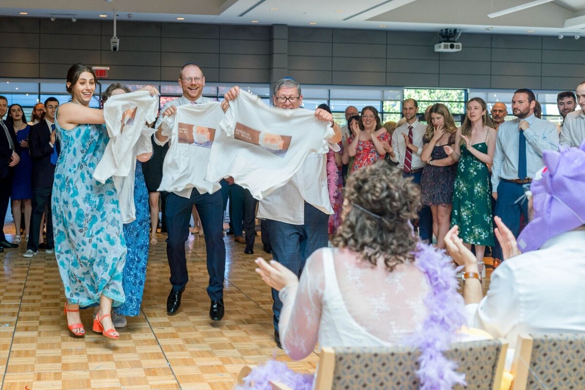 Eliana-Melmed-Photography-Chicago-LosAngeles-Jewish-WeddingPhotography-ShulaNoah-Shtick-00029