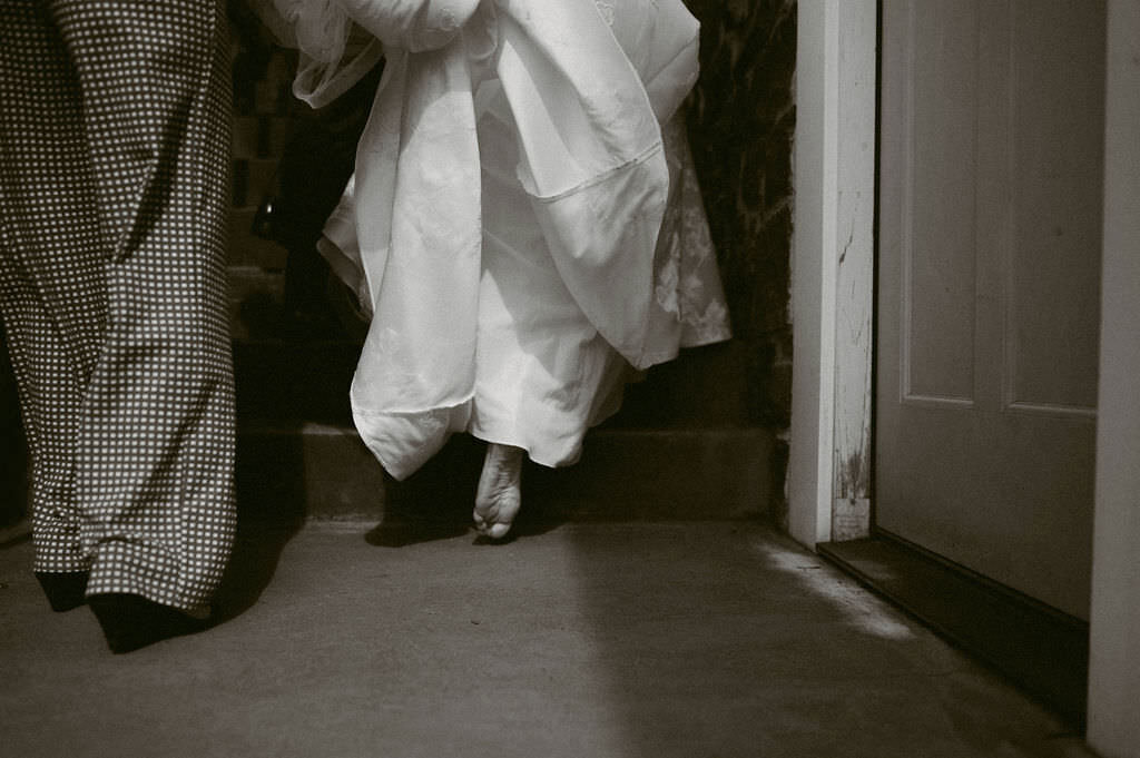 Adirondacks wedding photographer capturing natural, refined, story-driven weddings with timeless editorial style.