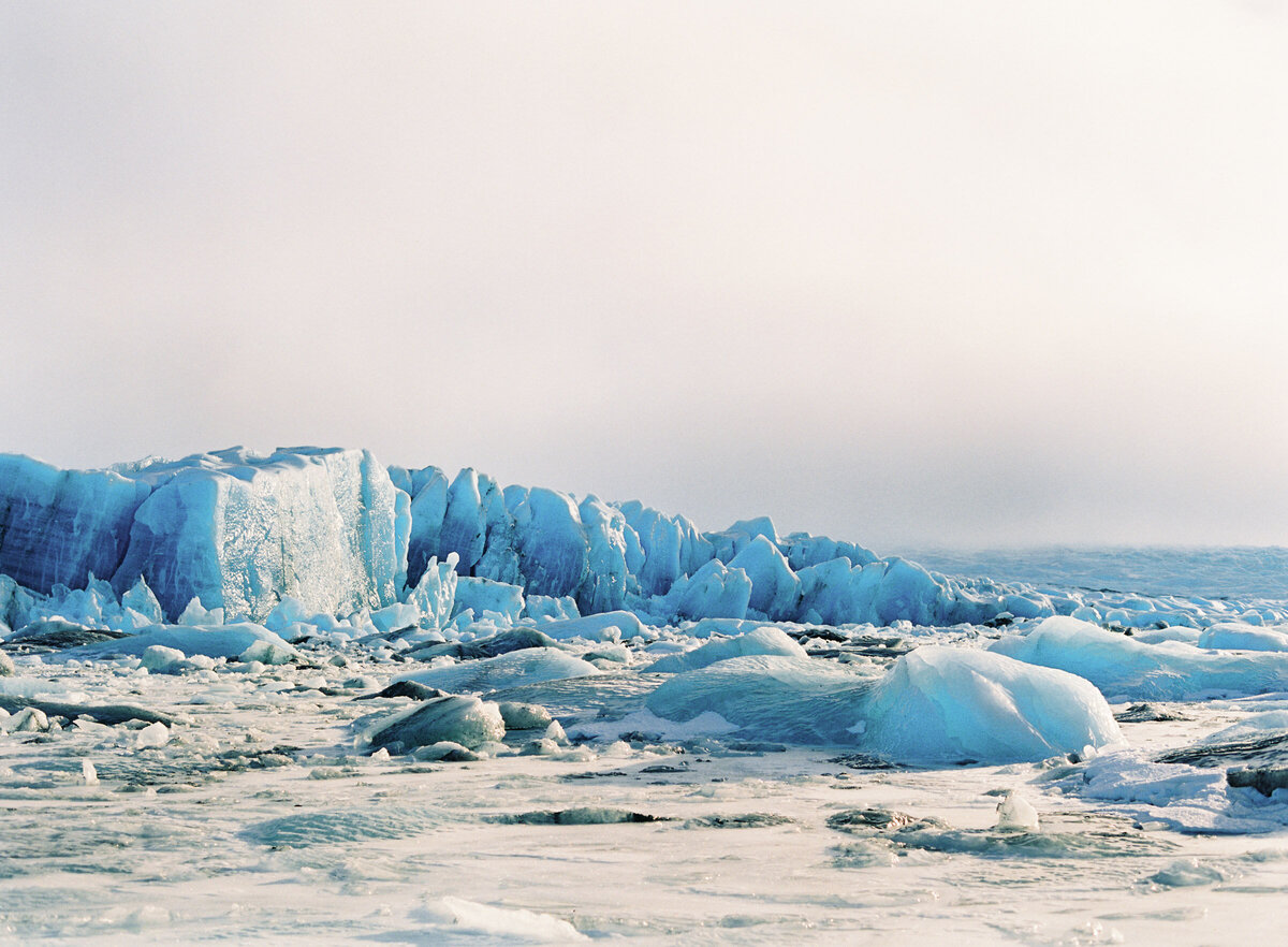 glacier-adventure-engagement-alaska-philip-casey-photography-009