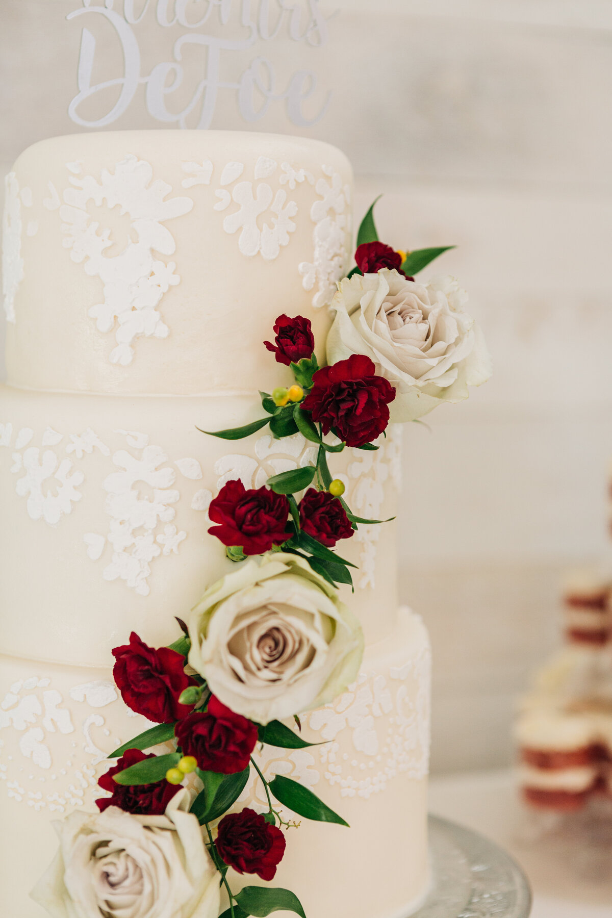 Roses and carnations on cake