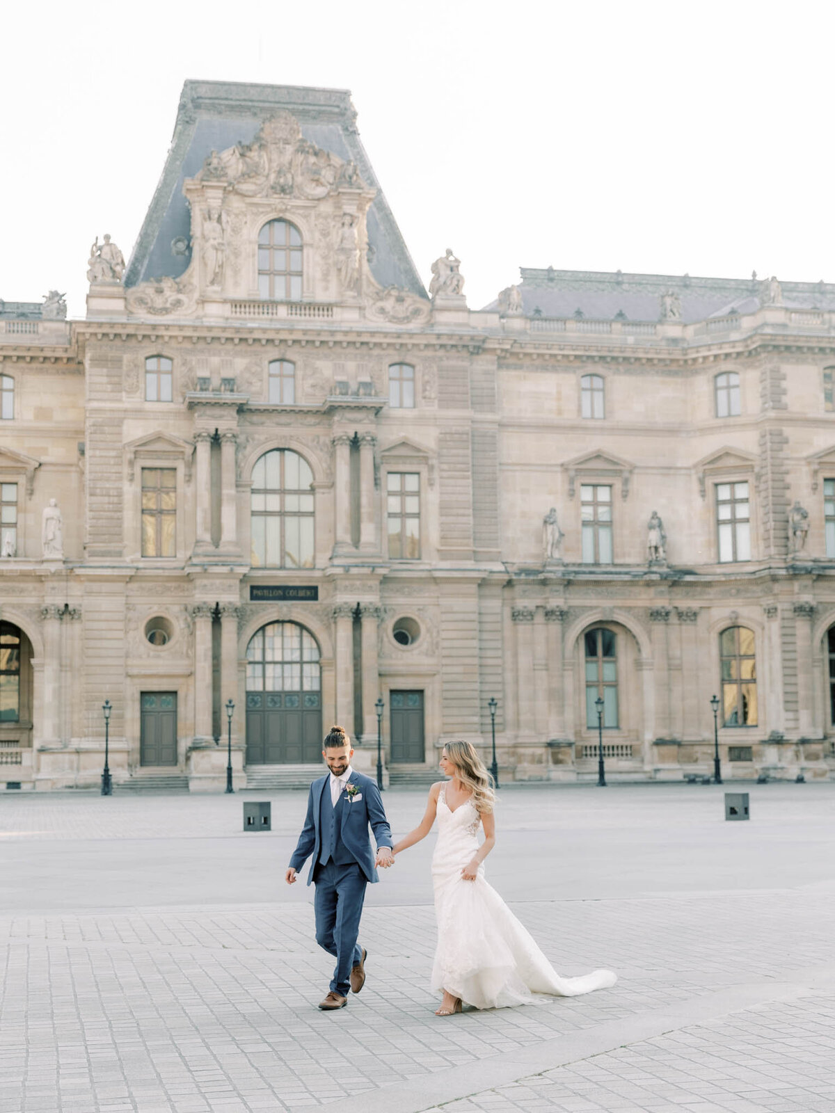 Paris Elopement-Louvre Elopement Photography-Eiffel Wedding portraits-Samin Photography_-39