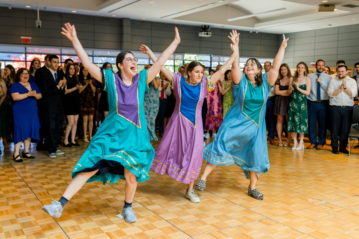 Eliana-Melmed-Photography-Chicago-LosAngeles-Jewish-WeddingPhotography-ShulaNoah-Shtick-00326