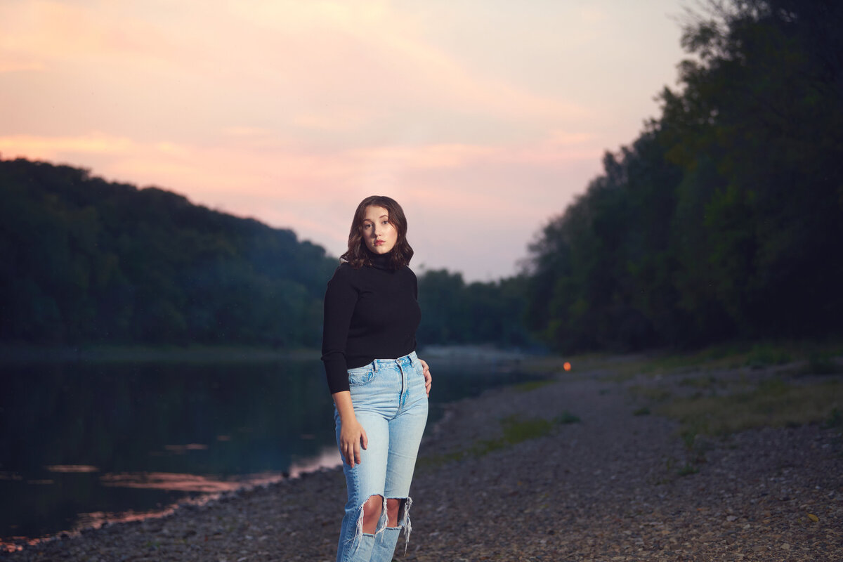 senior picture by river