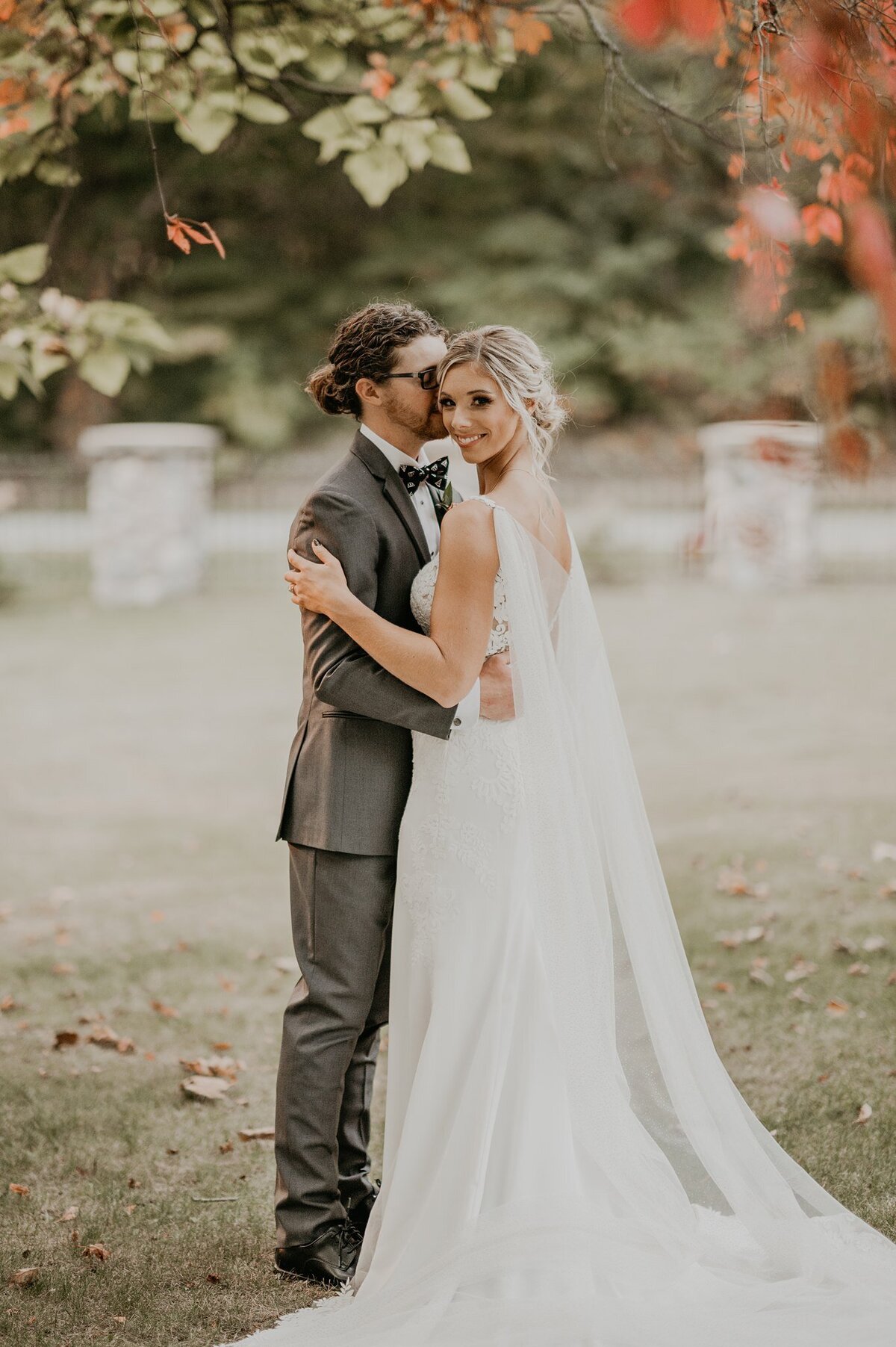 Brit-Rader-Photography-Fall-September-Indiana-Wedding-Stonegate-Manor-Benton-Harbor-Michigan-1161