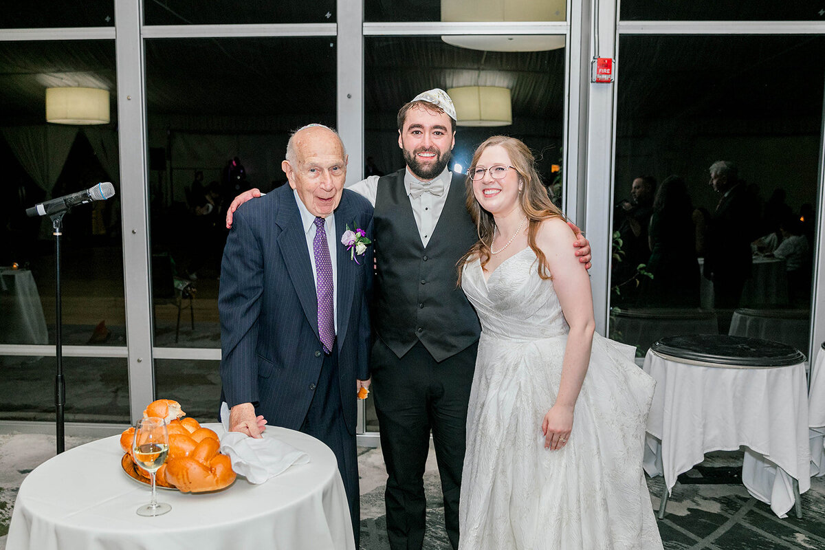 Eliana-Melmed-Photography-Chicago-LosAngeles-Jewish-WeddingPhotography-DInnerSpeeches-00006