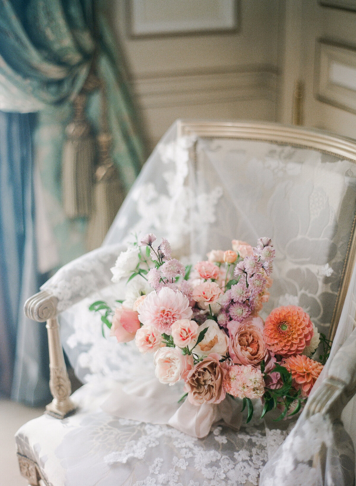 Chateau-de-Vaux-le-Vicomte-wedding-florist-Floraison11