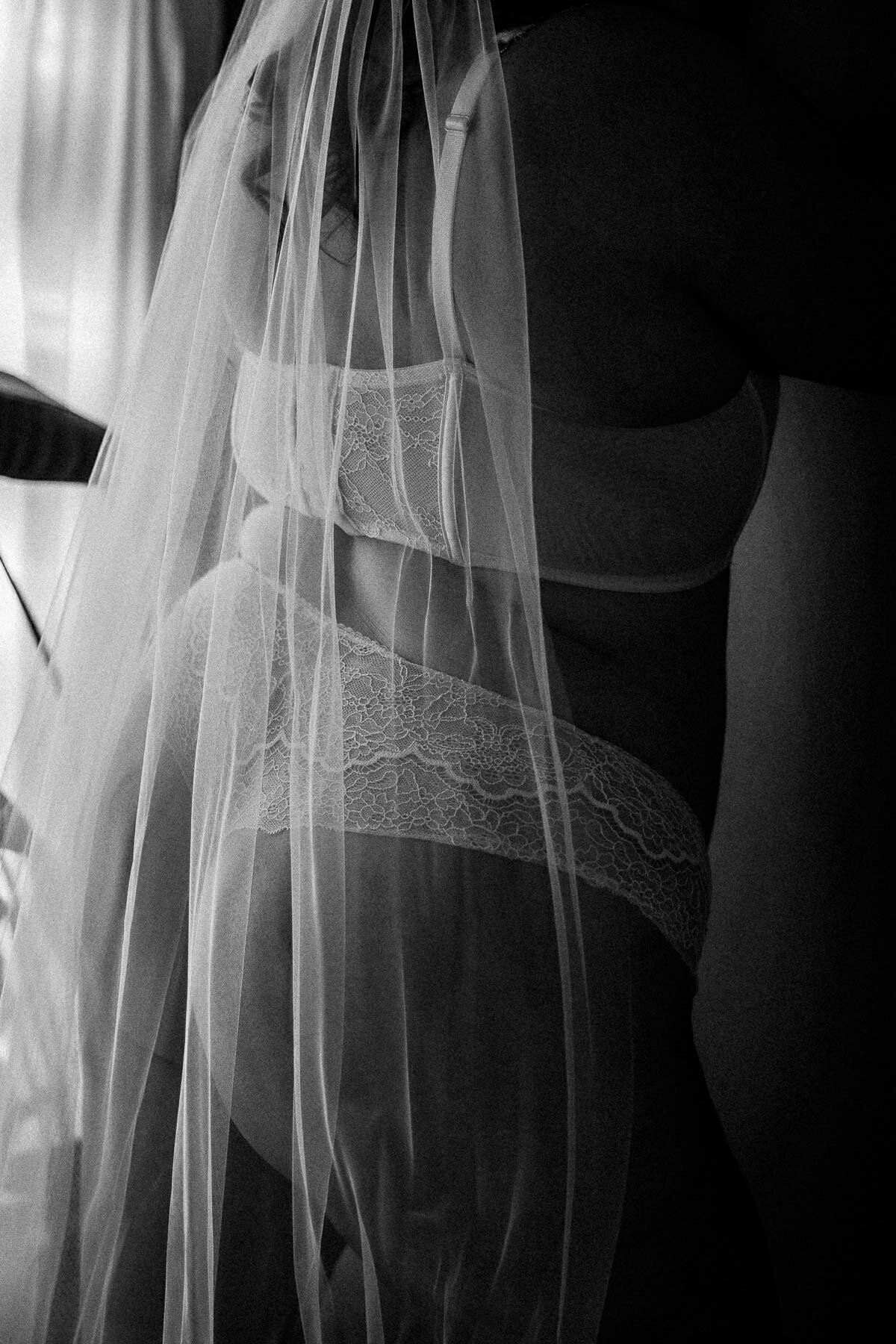 sacramento-bridal-boudoir-photography-for-women-boudoir-by-olin (5 of 28)