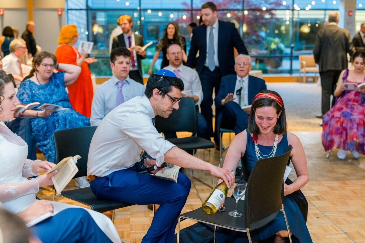 processed_ElianaMelmedPhotography_JewishWeddingPhotographer_ShulaNoah_Dancing-313