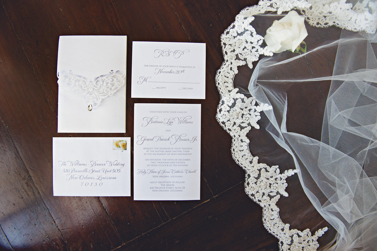 veil and stationery