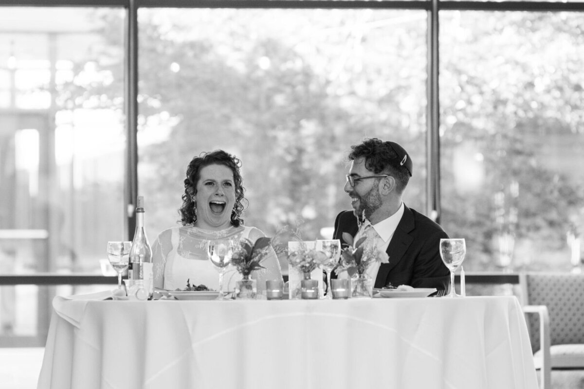 Eliana-Melmed-Photography-Chicago-LosAngeles-Jewish-WeddingPhotography-ShulaNoah-SneakPeek-00125