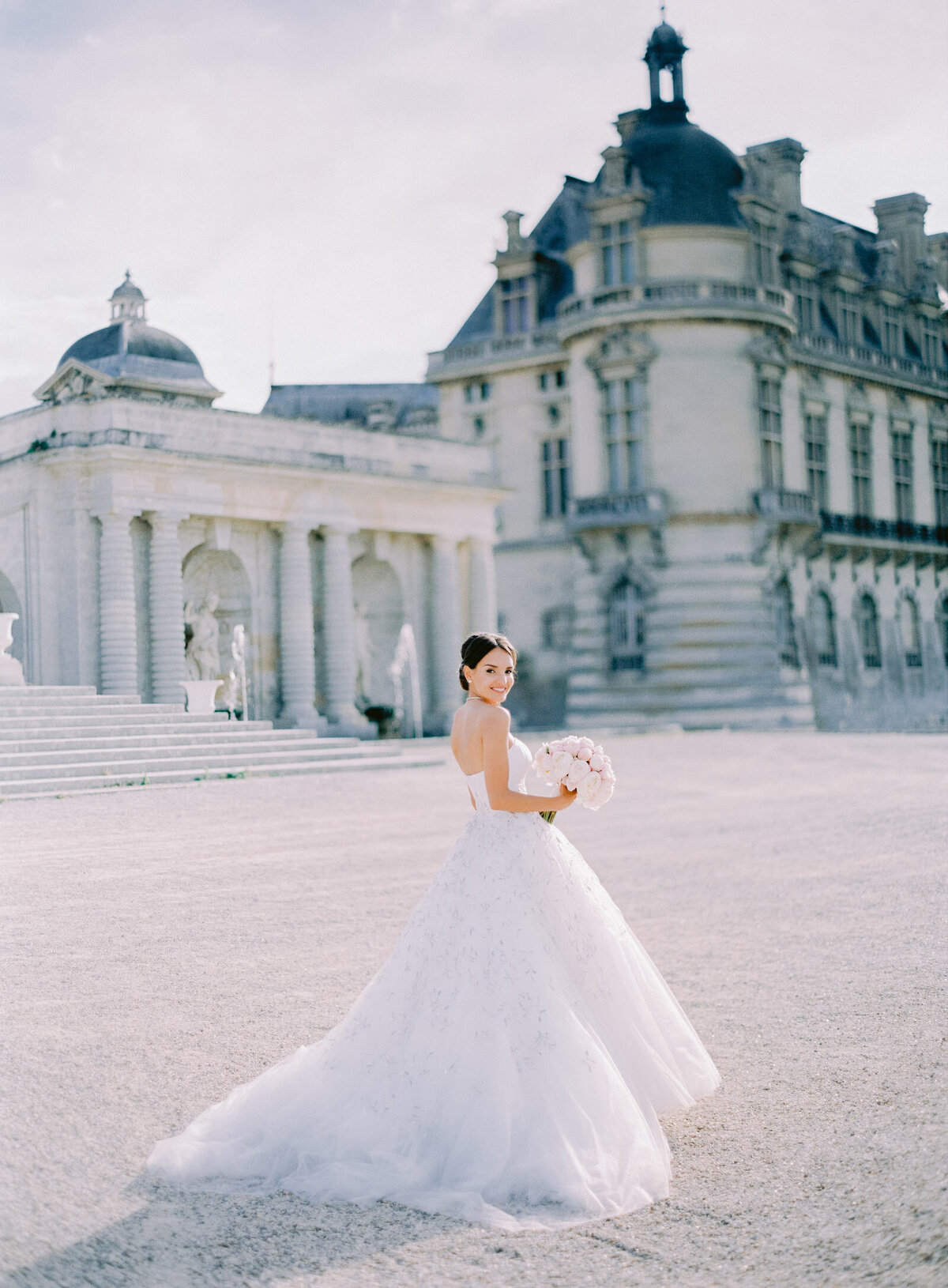 chateau-de-chantilly-luxury-wedding-phototographer-in-paris (46 of 59)