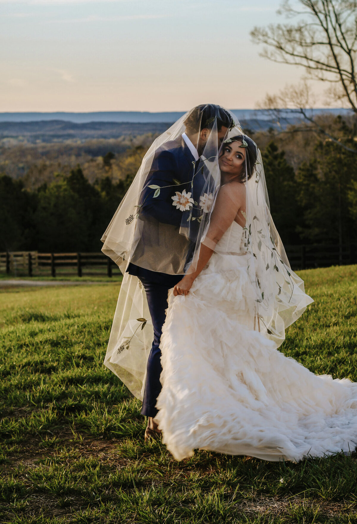 unique Nashville wedding photographer