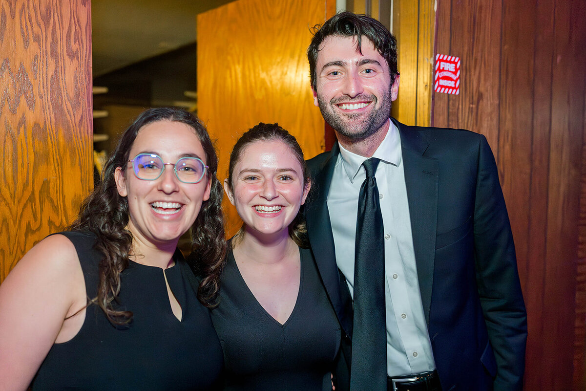 Eliana-Melmed-Photography-Chicago-LosAngeles-Jewish-WeddingPhotography-ElianaSklar-CocktailHour-00003