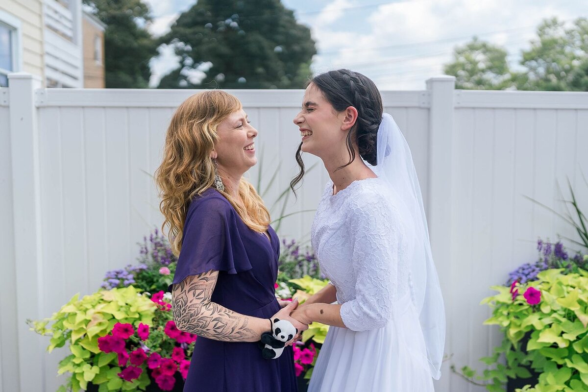 Eliana-Melmed-Photography-Chicago-LosAngeles-Jewish-WeddingPhotographer-CarmiKalman-CarmiReady-00112