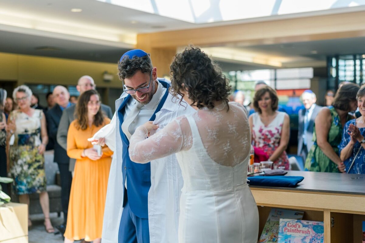 Eliana-Melmed-Photography-Chicago-LosAngeles-Jewish-WeddingPhotography-ShulaNoah-Tisch-00226