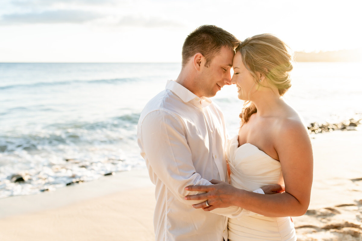 Romantic kauai wedding photography