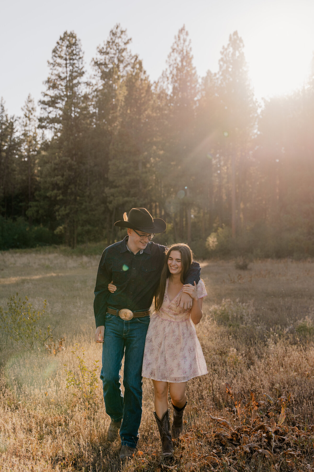 LucciaGracePhotography-Kal-Ellie-Engagements-10