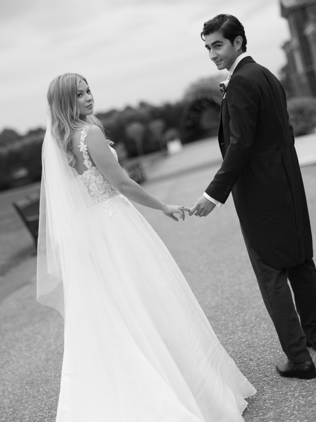 EmmaPilkington_Holly&Antoine-44