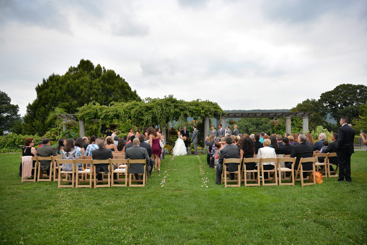 candid wedding photography