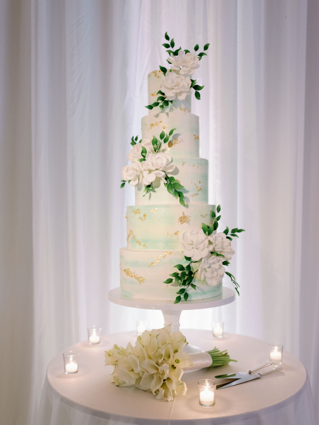 Palm Beach The Breakers White Wedding Cake