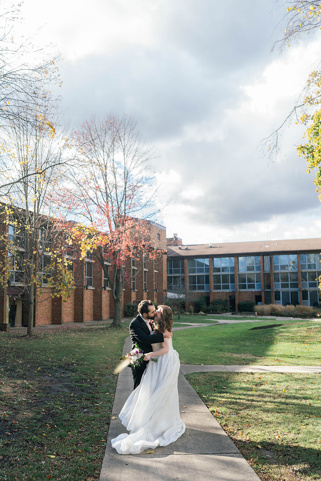 Eliana-Melmed-Photography-Chicago-LosAngeles-Jewish-WeddingPhotography-CouplePortrait-00011