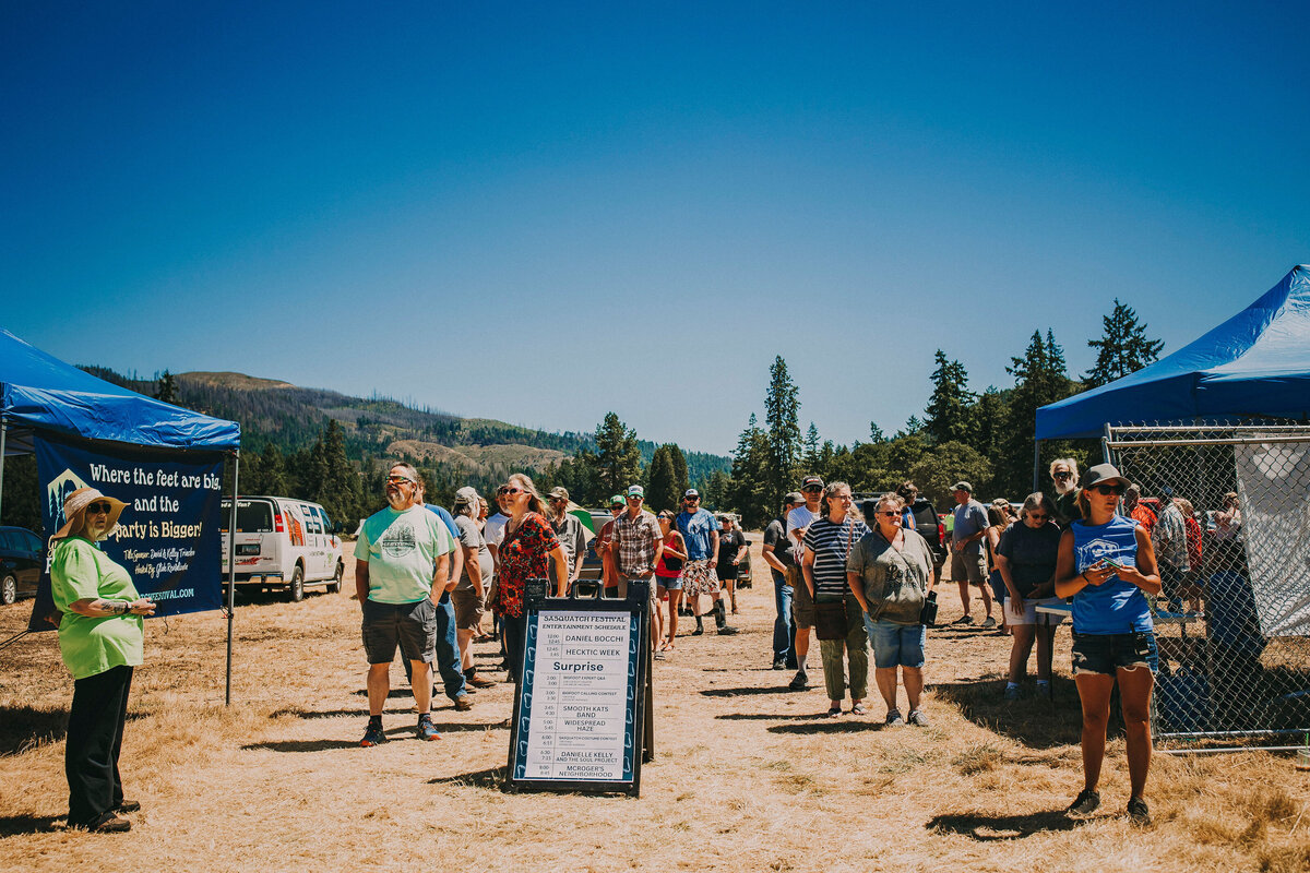 oregon locals arrive to outdoor event festival