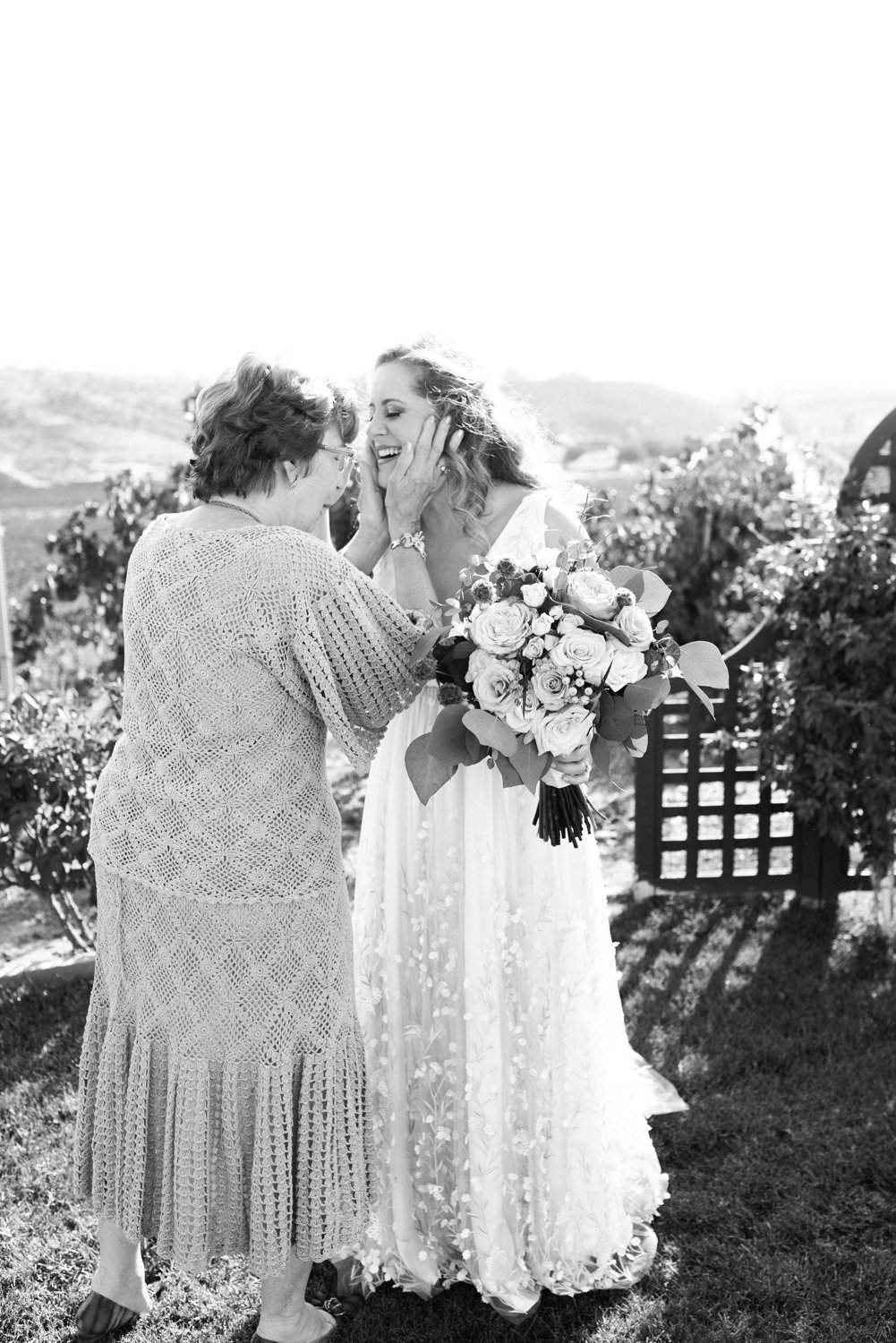 011_southern-california-wedding-photographer-temecula-avensole-winery-photo