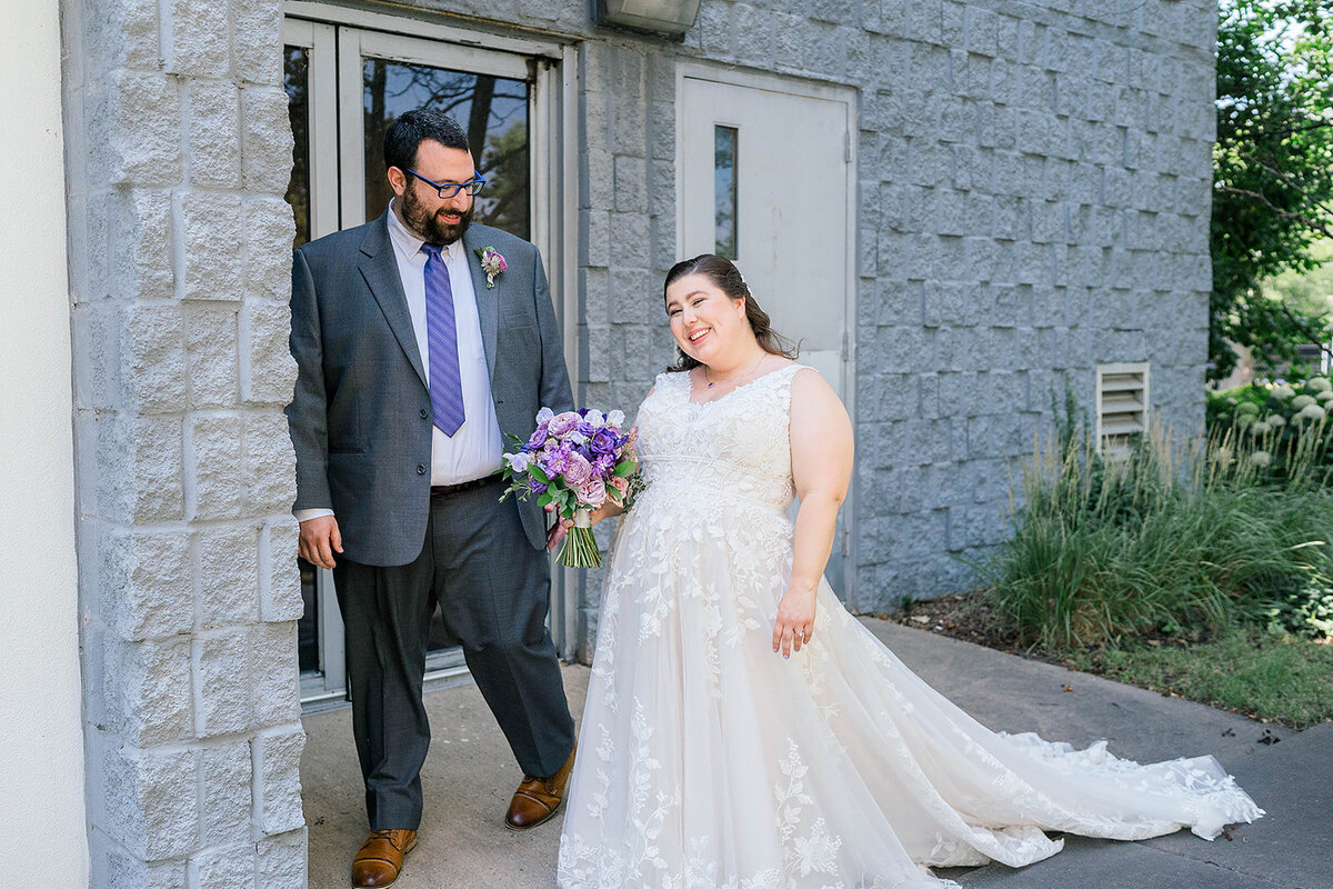 Eliana-Melmed-Photography-Chicago-LosAngeles-Jewish-WeddingPhotography-ElianaSklar-FirstLook-00163