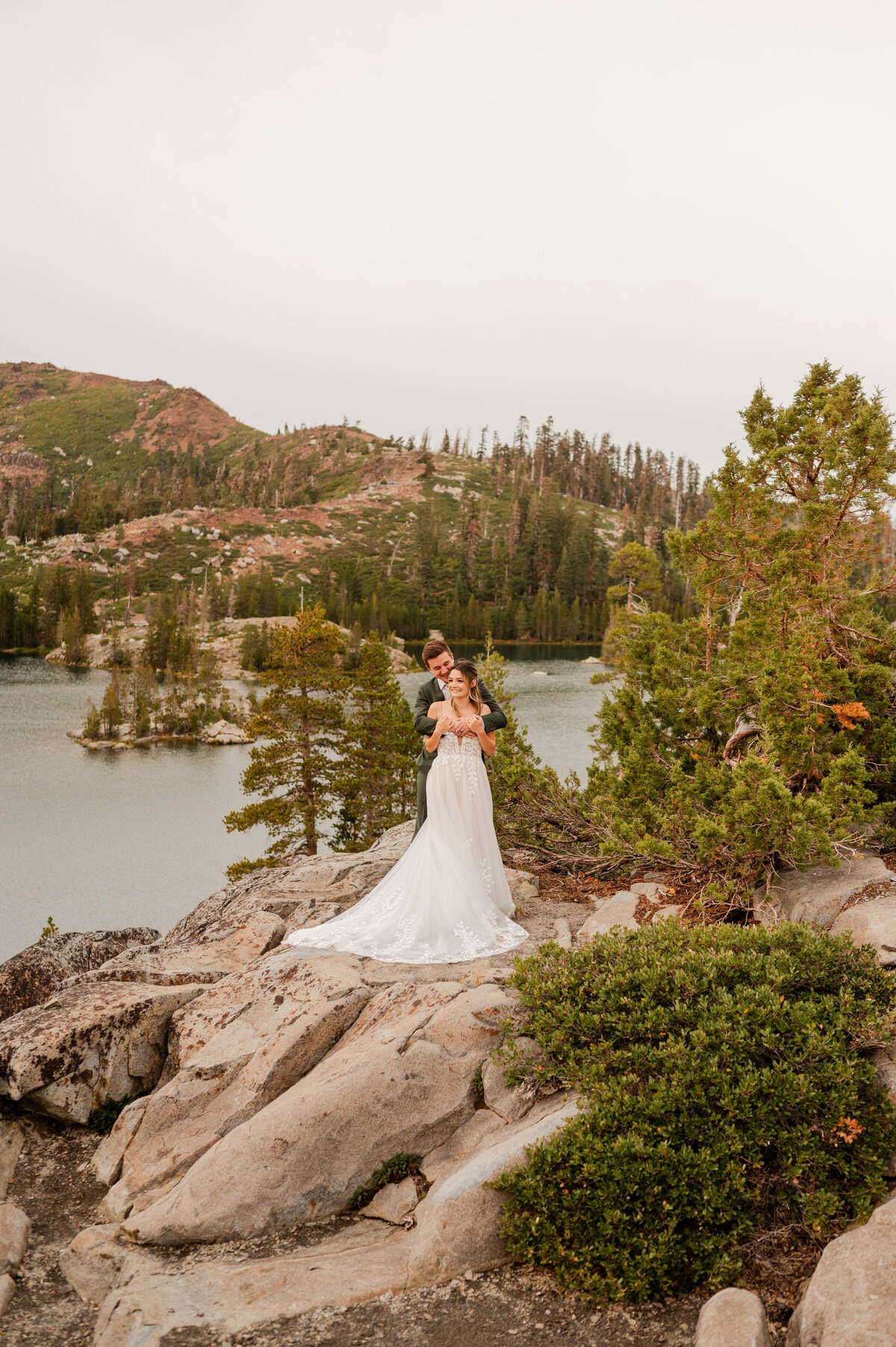 Lake tahoe elopement photographer, Lake Tahoe wedding photographer, wedding photography in Lake Tahoe, Elopement photographer Lake Tahoe