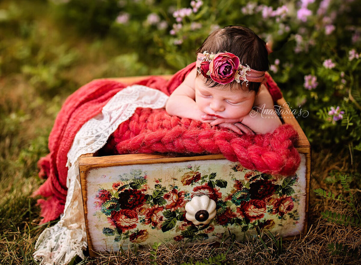 rochester-ny-newborn-photographer-by-anastasiasphotography_1a-cropped