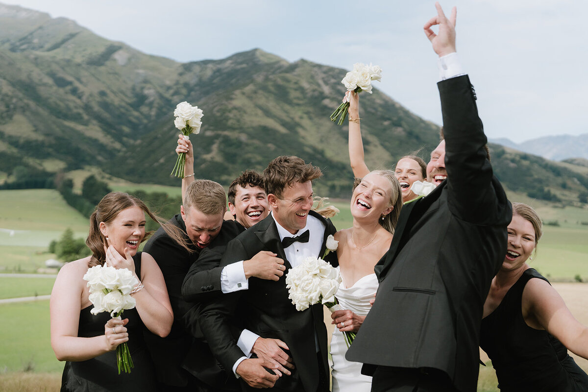 Melissa Clark Photography - Queenstown Wedding Photographer - Brenna & Taylor - Lookoutlodge Wedding-469