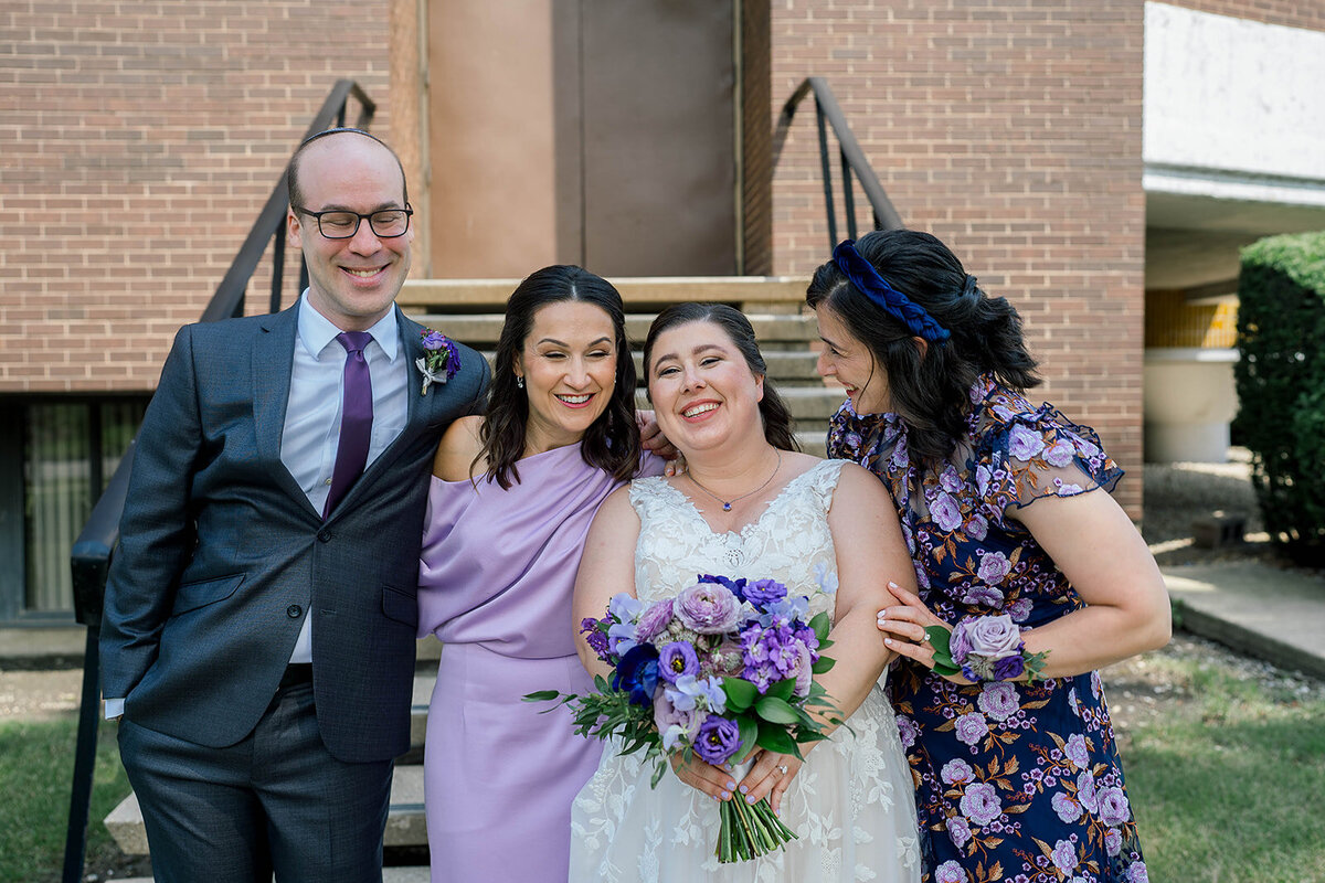 Eliana-Melmed-Photography-Chicago-LosAngeles-Jewish-WeddingPhotography-ElianaSklar-FamilyFormals-00041