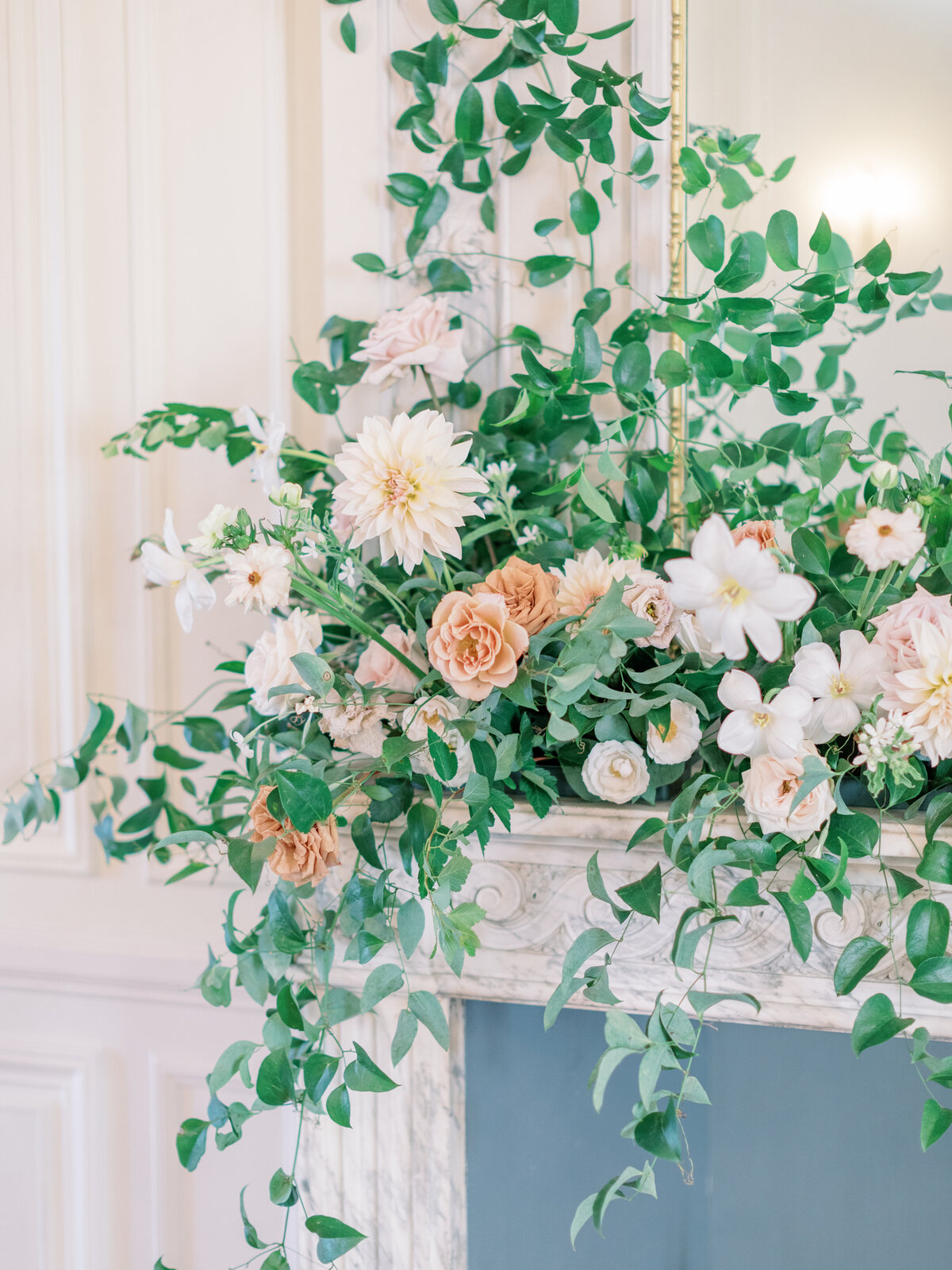 90 French Riviera Inspired Wedding with Always Yours Events and Lauren Fair111
